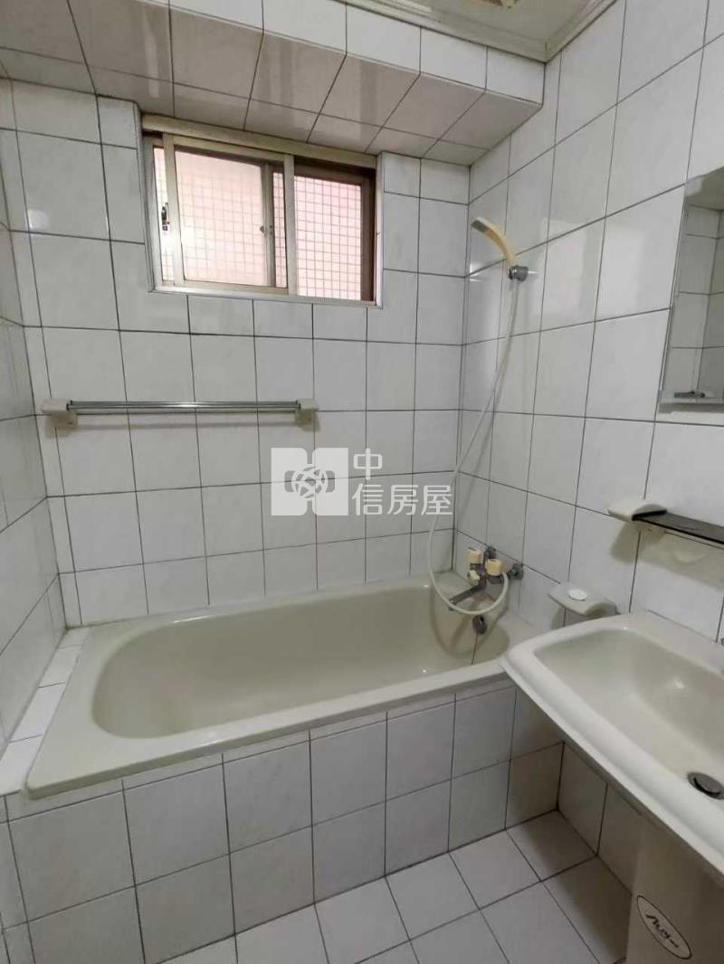 桃園藝文特區三房車房屋室內格局與周邊環境