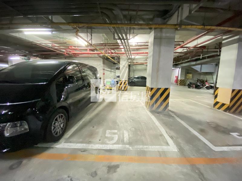 塗城成功商圈旁大坪數平車房屋室內格局與周邊環境