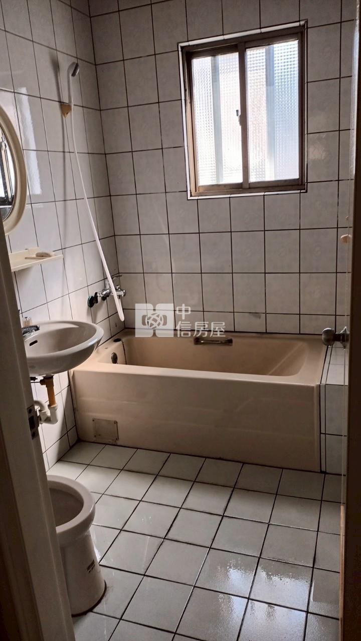 大建坪美透天厝房屋室內格局與周邊環境