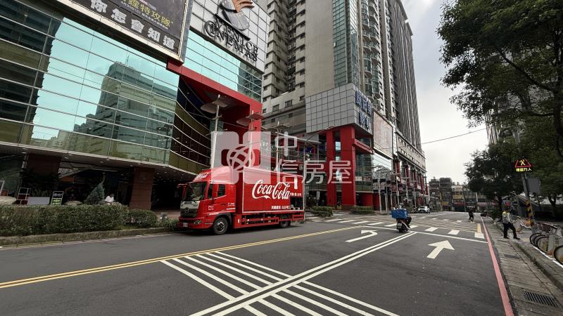 【安家】中壢sogo金店面+雙車位房屋室內格局與周邊環境
