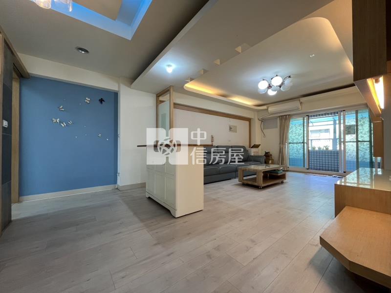 近鳳山體育館美美大四房房屋室內格局與周邊環境