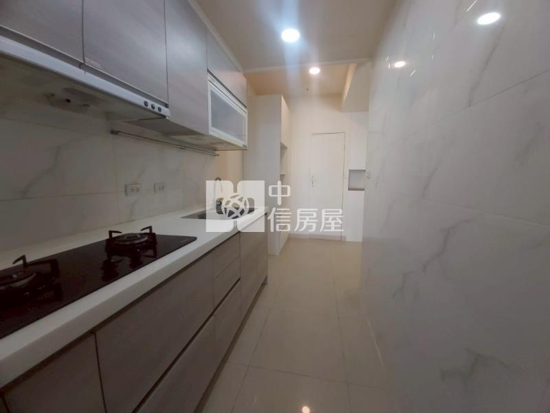 漾煙波邊間平車大二房房屋室內格局與周邊環境