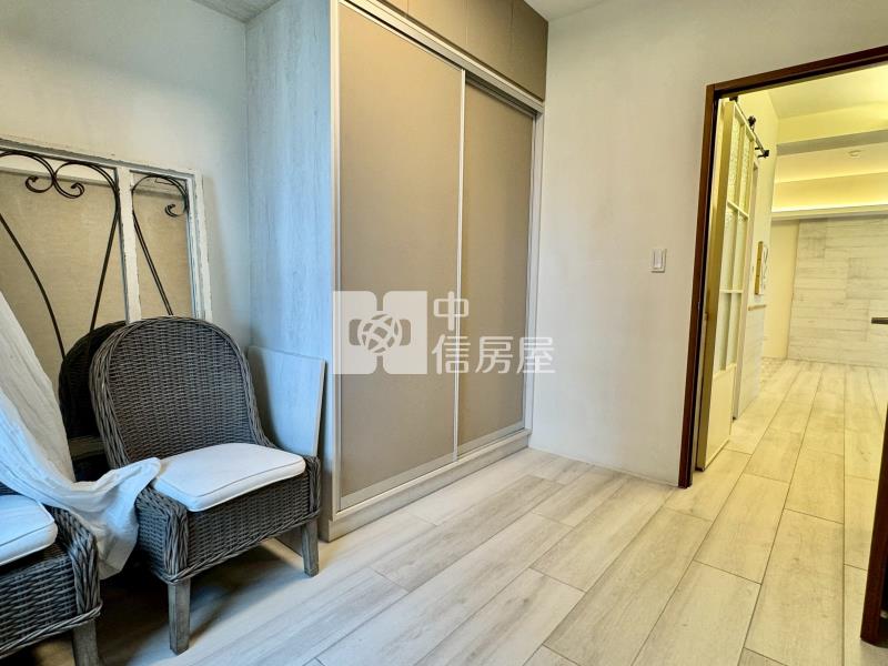 洲際w精美裝潢三改二獨立平車房屋室內格局與周邊環境