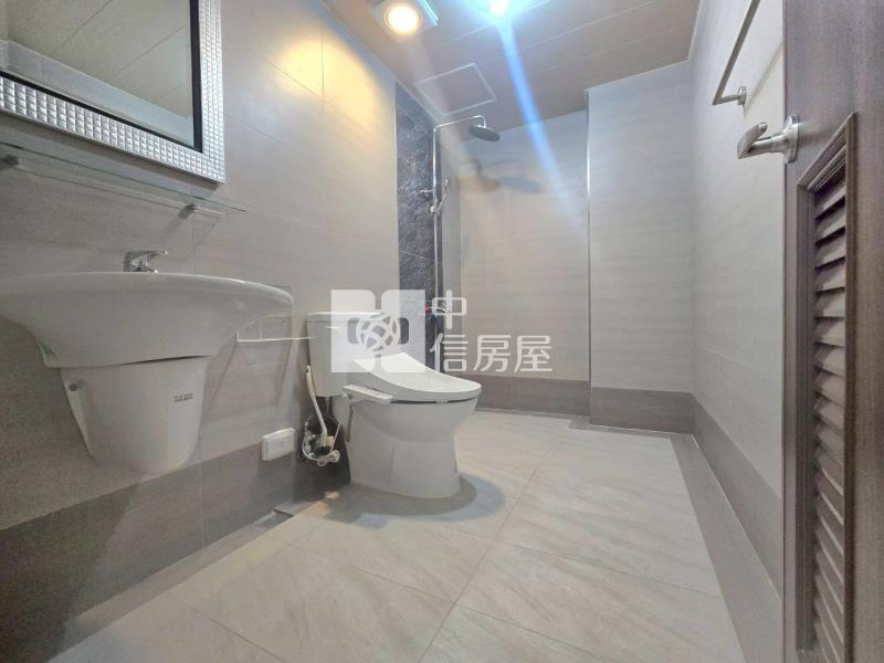 橋頭臨十五米路/輕屋齡/漂亮店住房屋室內格局與周邊環境