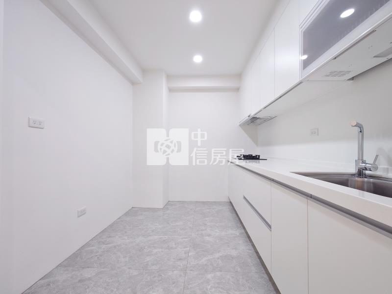 水湳經貿精裝三房美寓C房屋室內格局與周邊環境