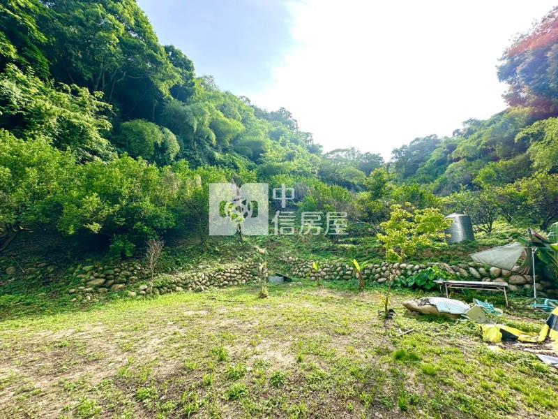 石岡區新金星橘子園休閒農地房屋室內格局與周邊環境