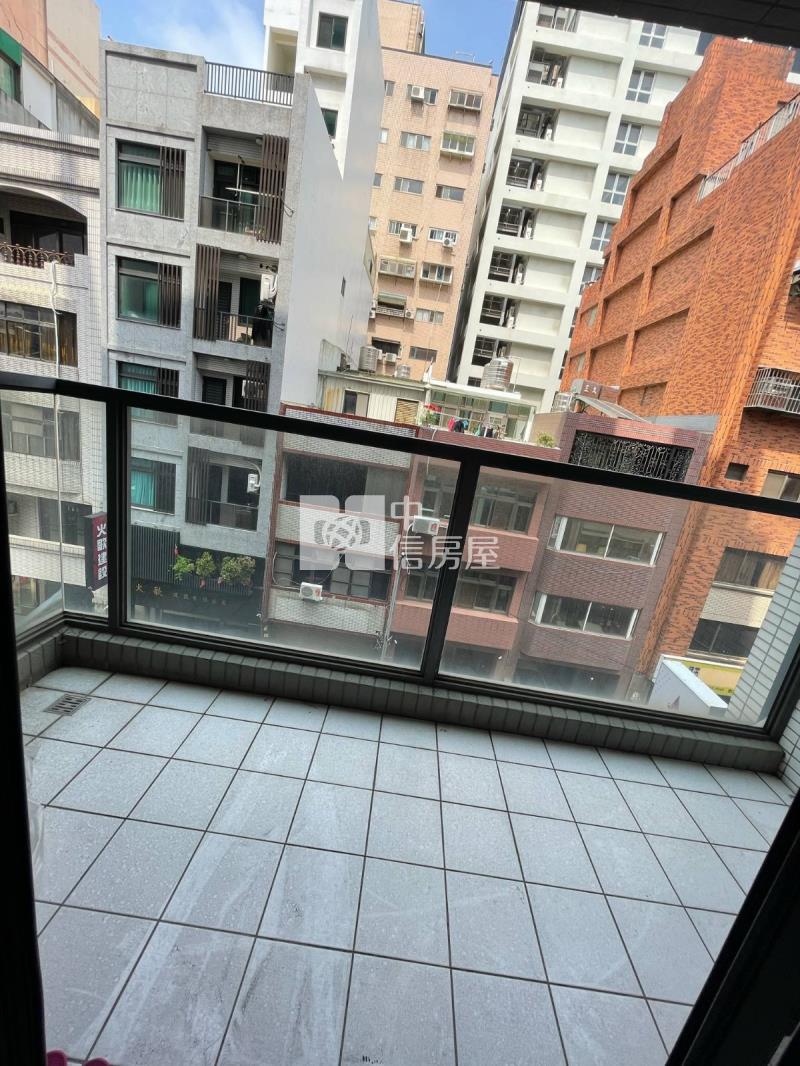 三民逸品房屋室內格局與周邊環境
