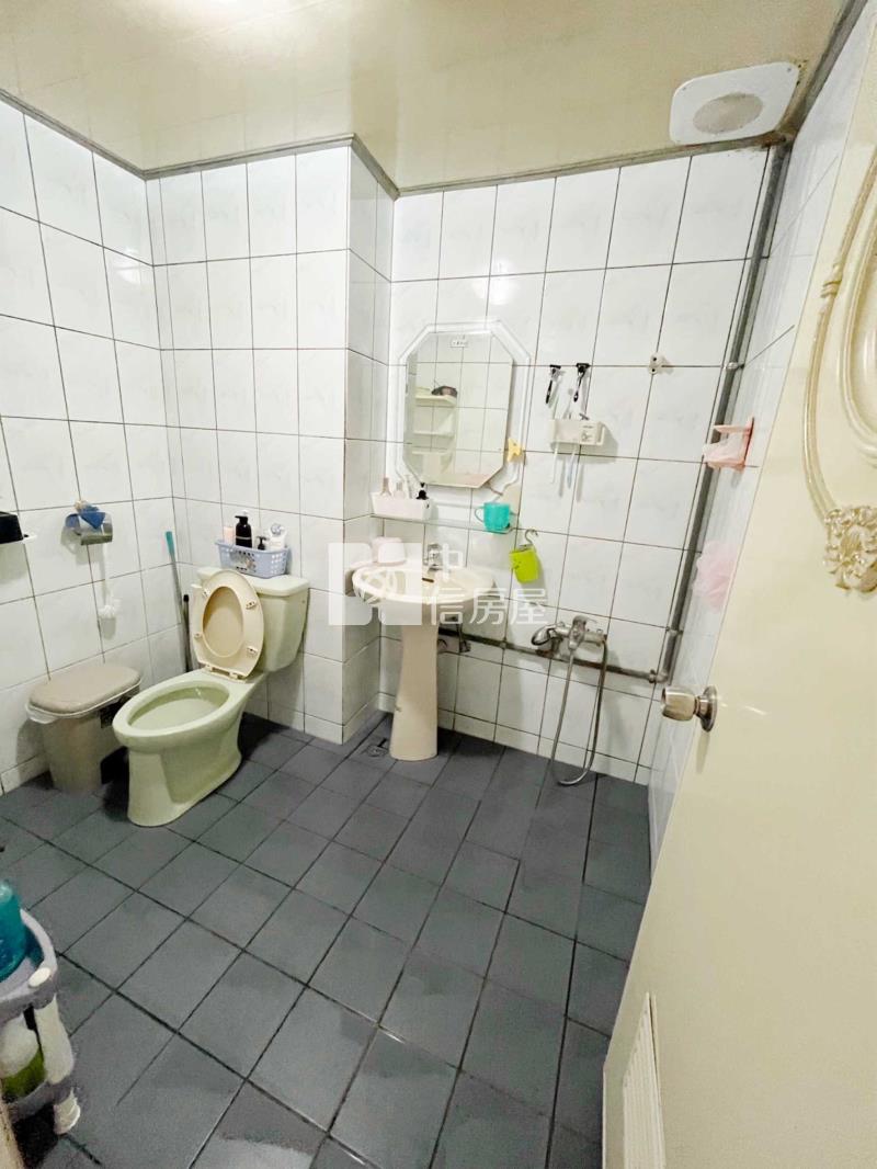 中壢站前美寓房屋室內格局與周邊環境