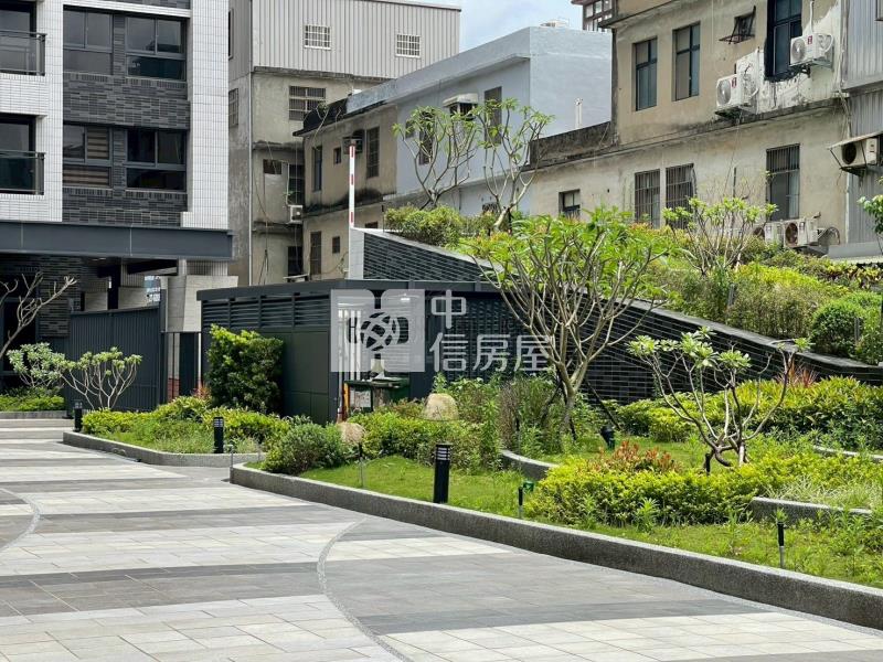 寶欣上漾-愛買旁高樓層3房車房屋室內格局與周邊環境