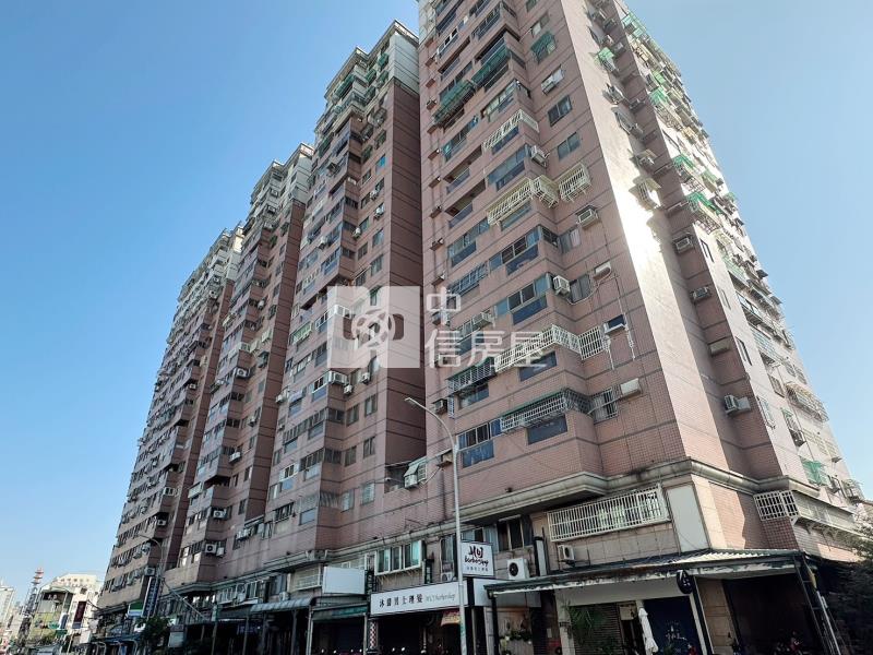 城市經典高樓三房車位房屋室內格局與周邊環境