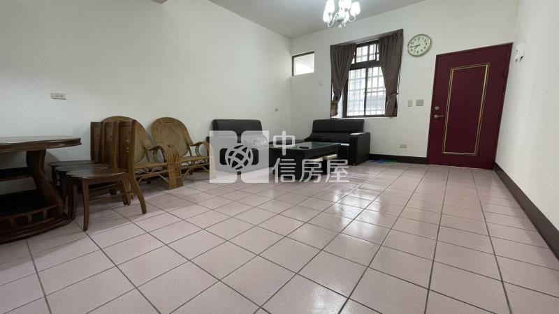 低總價前院停車屋況美透天房屋室內格局與周邊環境
