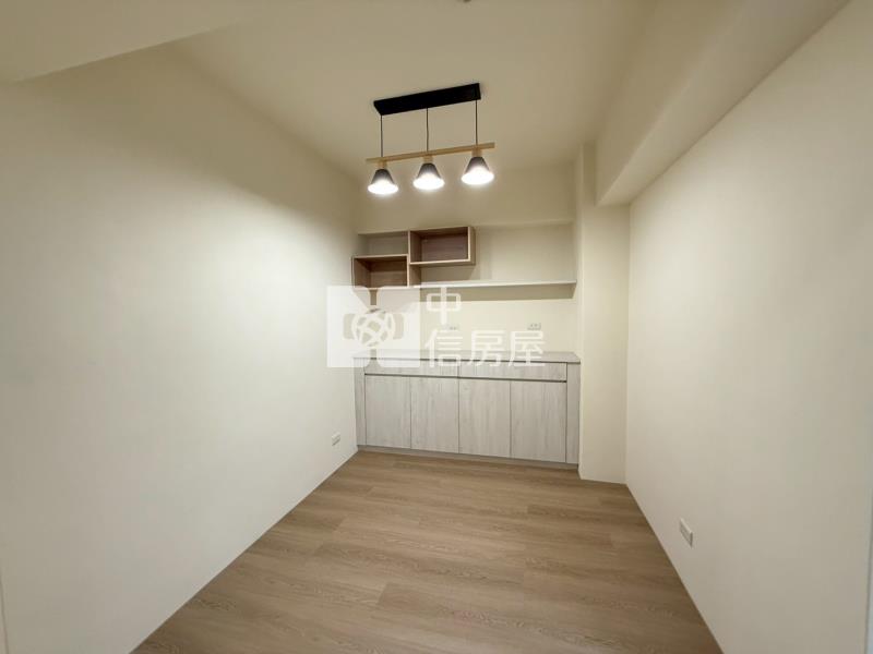 【安家】鴻福大街美三房房屋室內格局與周邊環境