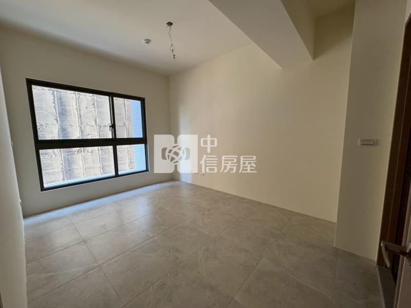 近竹科園區全新大三室+平車房屋室內格局與周邊環境