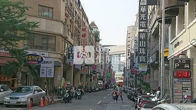 北區育仁國小7樓大平車美廈房屋室內格局與周邊環境