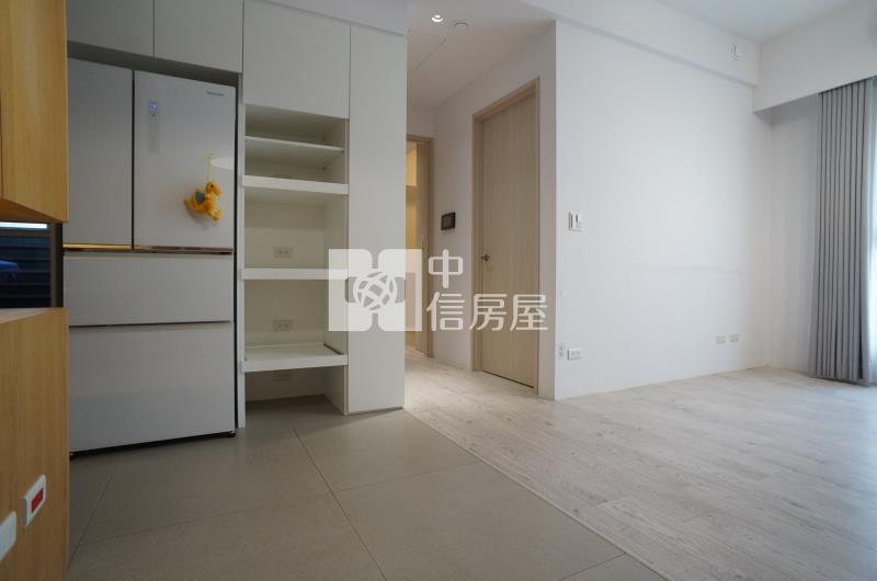 12期裕森林全棟最便宜無印風格美裝潢2房平車房屋室內格局與周邊環境