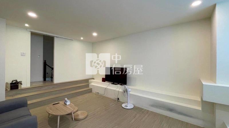 輕屋齡黃金樓店房屋室內格局與周邊環境