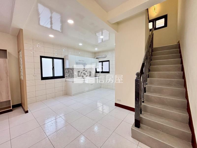 善化糖廠文化園區整新美透天房屋室內格局與周邊環境