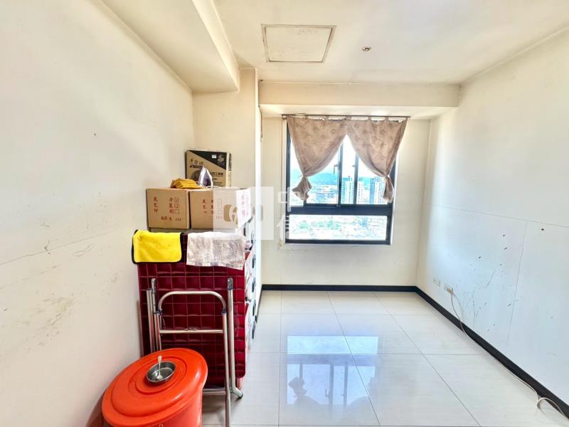 佳茂中山會館樓中樓5房帝王戶附平車房屋室內格局與周邊環境