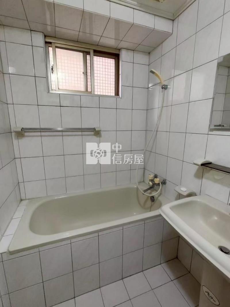 藝文特區旁三房車房屋室內格局與周邊環境