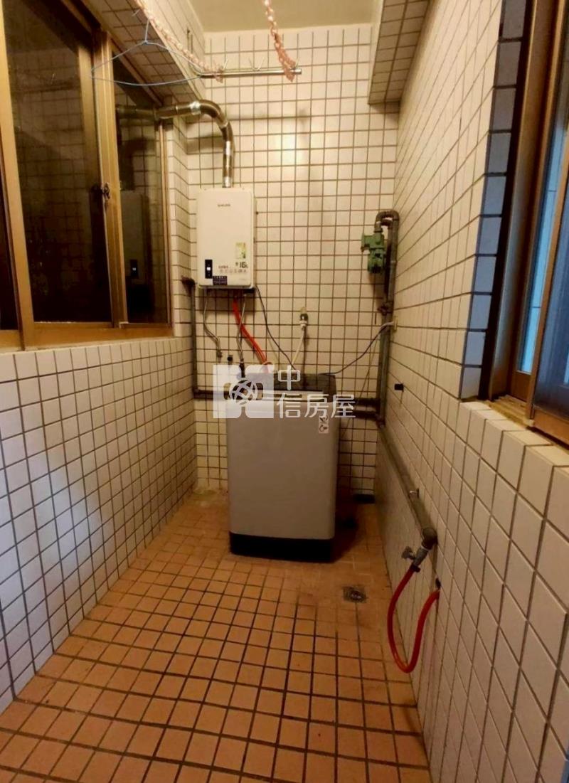 藝文特區旁三房車房屋室內格局與周邊環境