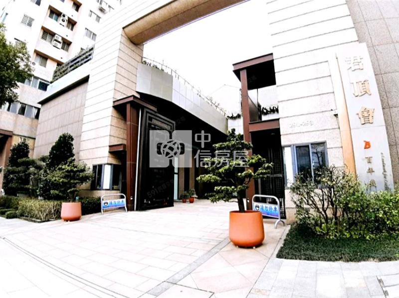 《晶顥團隊》中路特區高樓層豪宅君頂會房屋室內格局與周邊環境