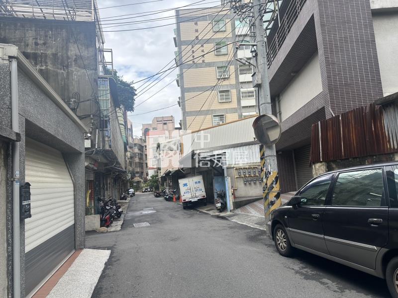 新竹國小全聯6米巷透天房屋室內格局與周邊環境