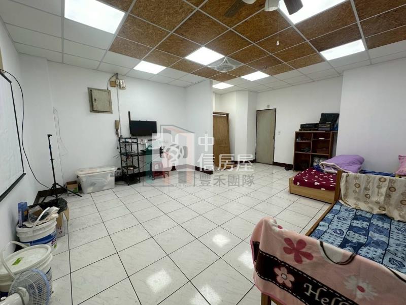 【豐禾】近南崁商圈收租華廈房屋室內格局與周邊環境
