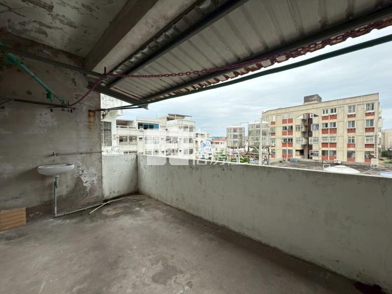 慈濟邊間車庫透天房屋室內格局與周邊環境