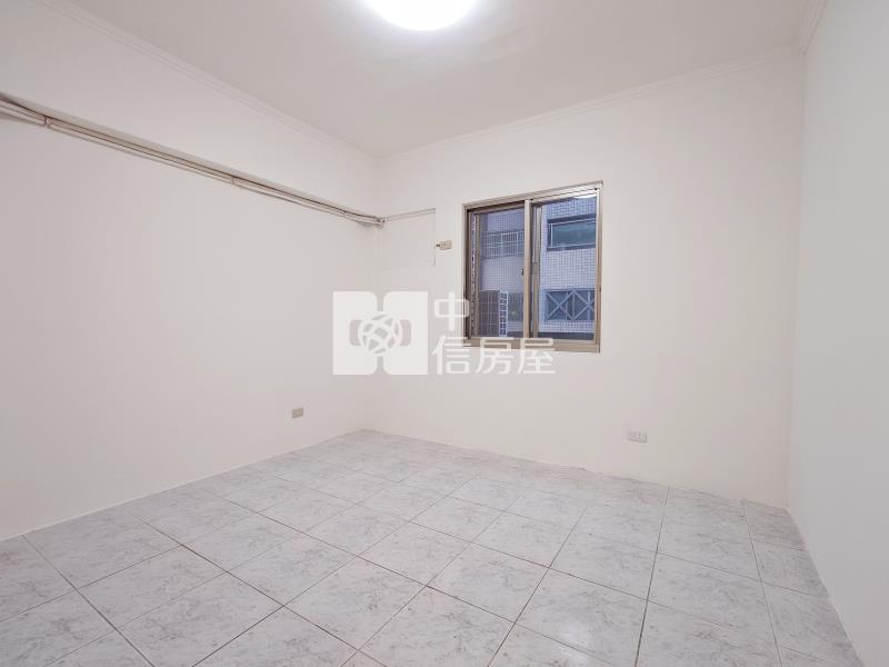 傑出家園4房車位房屋室內格局與周邊環境