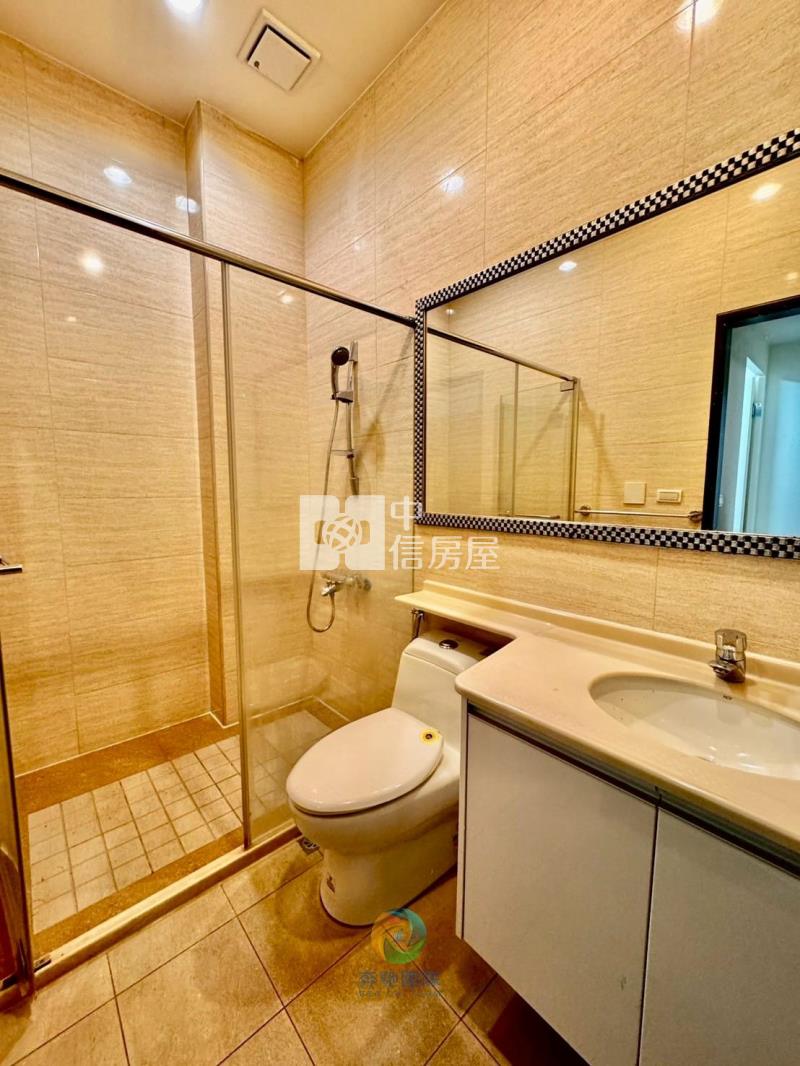 【奔馳】星晴天庭院四房雙主臥雙車房屋室內格局與周邊環境