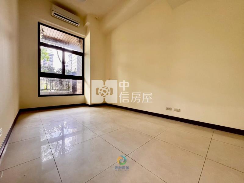 【奔馳】星晴天庭院四房雙主臥雙車房屋室內格局與周邊環境