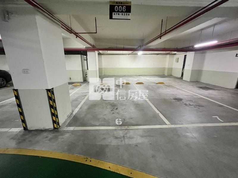 青埔A18美中庭大兩房車房屋室內格局與周邊環境