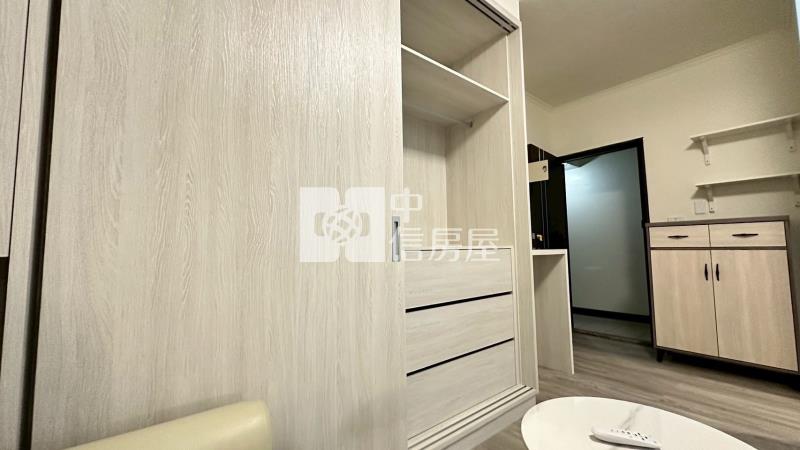 中華路夜市旁精美電梯套房房屋室內格局與周邊環境