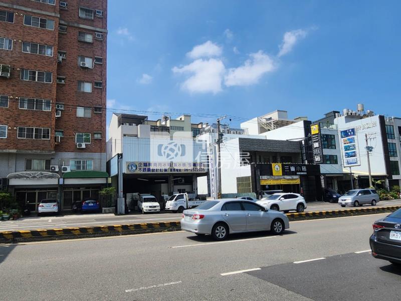 中華北路超值金店面房屋室內格局與周邊環境