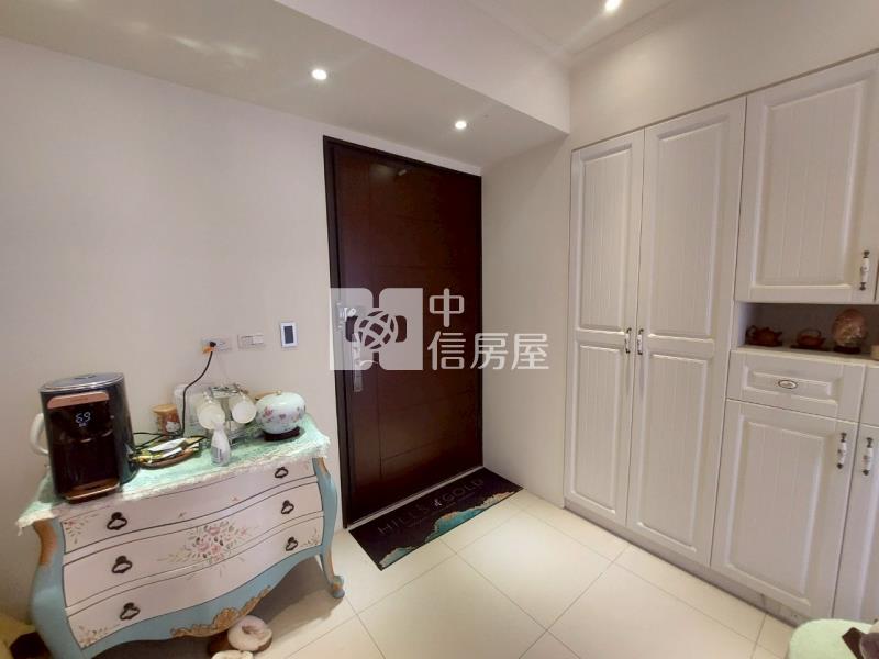 中山世紀景觀2房平車房屋室內格局與周邊環境