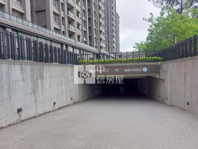 中山世紀景觀2房平車房屋室內格局與周邊環境