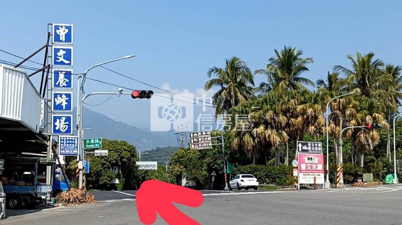 六甲區大丘園段有水電地上權果園地C房屋室內格局與周邊環境