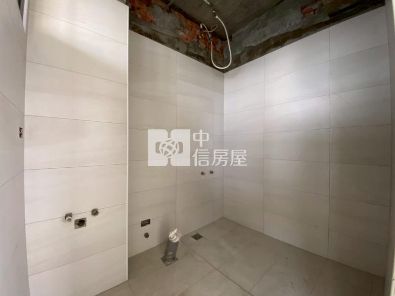 一中商圈小資美套有陽台房屋室內格局與周邊環境