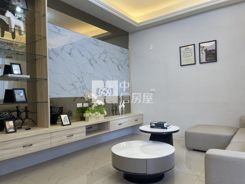 內惟車站翻新2樓寓房屋室內格局與周邊環境