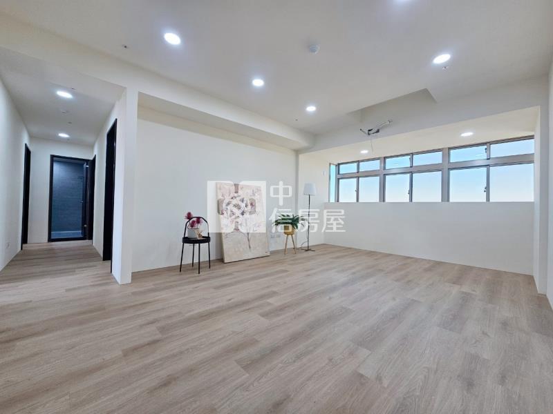 龍之鄉美妝三房車B090房屋室內格局與周邊環境