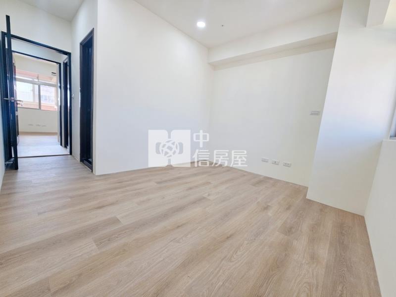 龍之鄉美妝三房車B090房屋室內格局與周邊環境