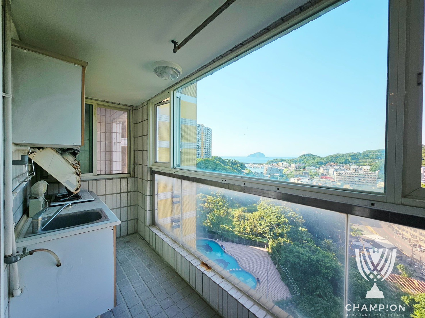 【冠軍】水美海景二房車位房屋室內格局與周邊環境