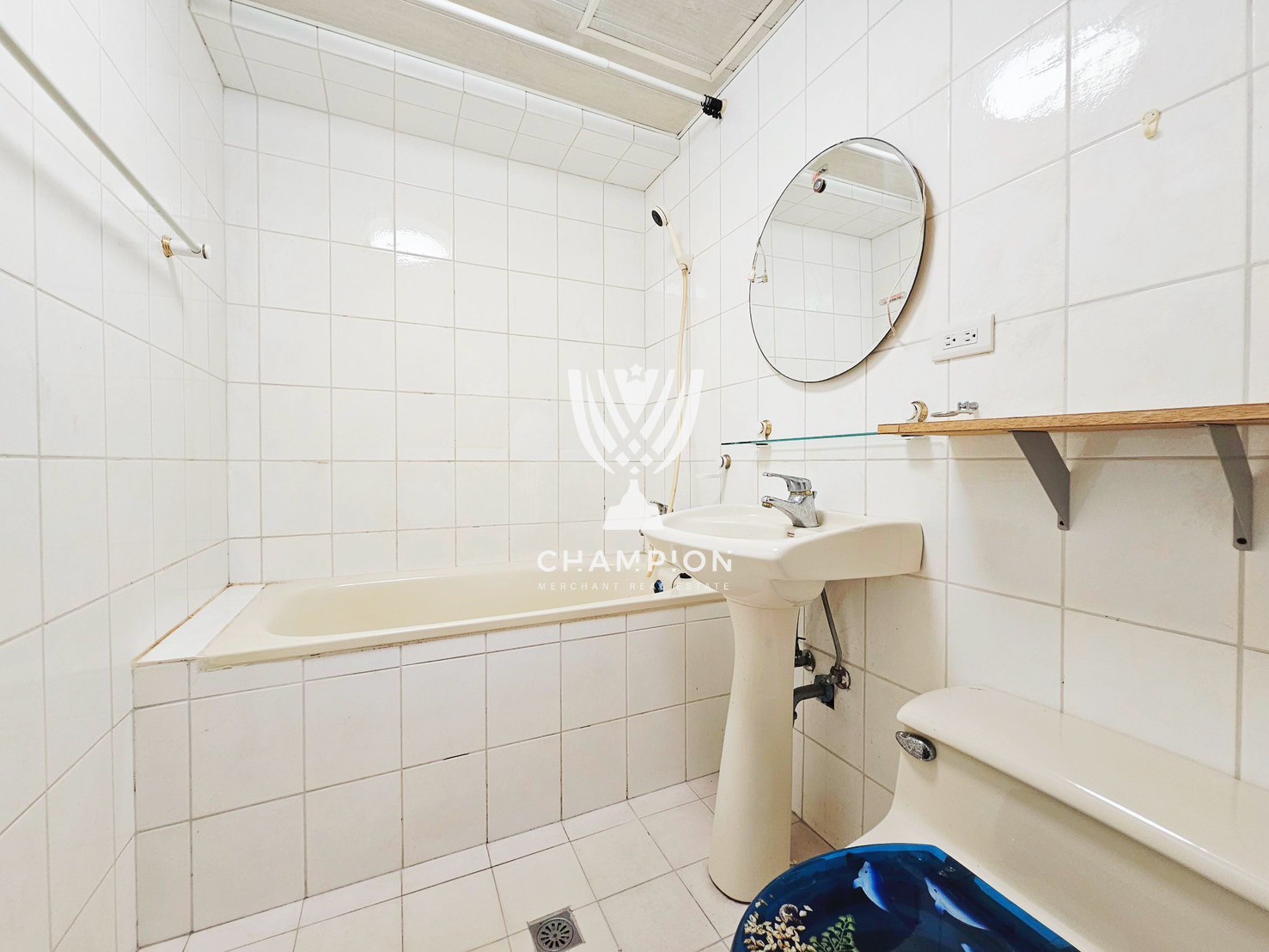 【冠軍】水美海景二房車位房屋室內格局與周邊環境