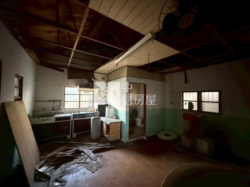 東方明珠旁美建地房屋室內格局與周邊環境