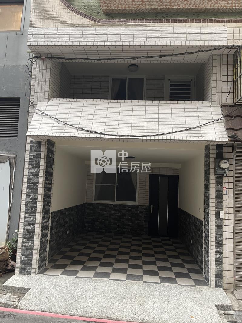 陽明商圈1+夾車庫公寓房屋室內格局與周邊環境