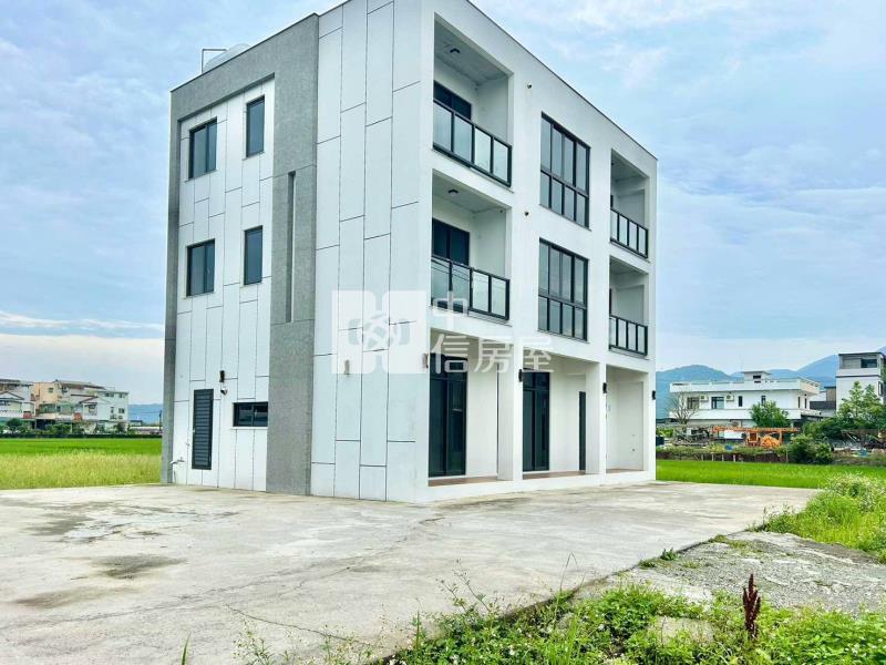 冬山市區六套房電梯農舍房屋室內格局與周邊環境