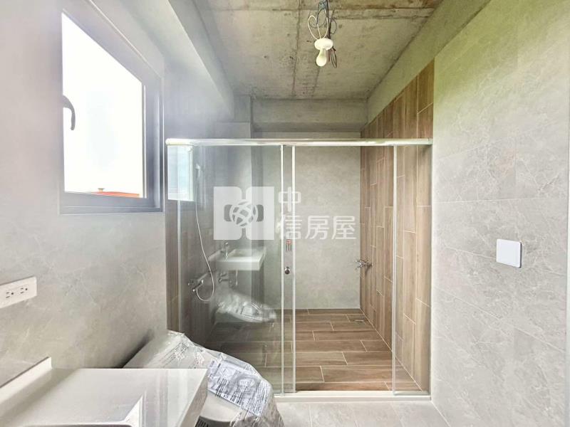 冬山市區六套房電梯農舍房屋室內格局與周邊環境