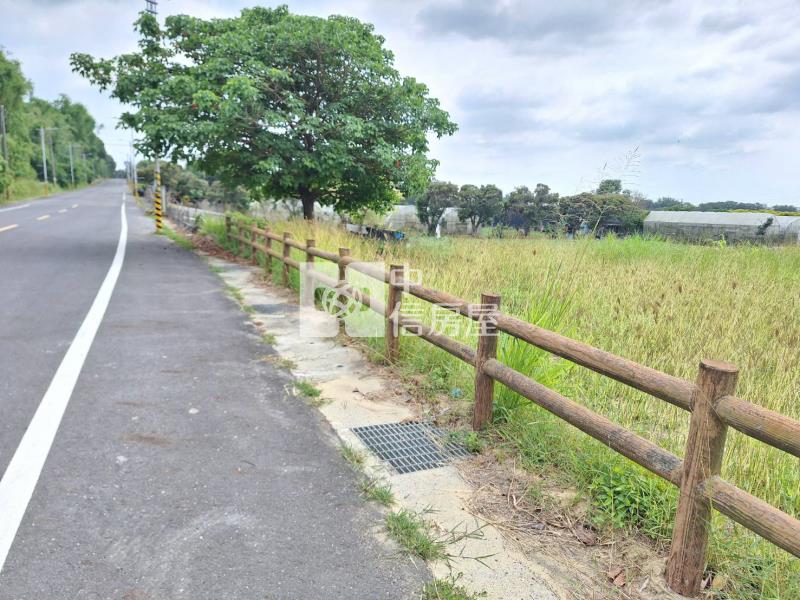 六甲12米路都內農地3房屋室內格局與周邊環境