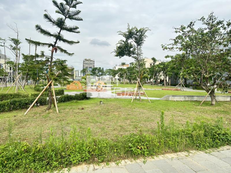 A20興南捷運站旁透天房屋室內格局與周邊環境
