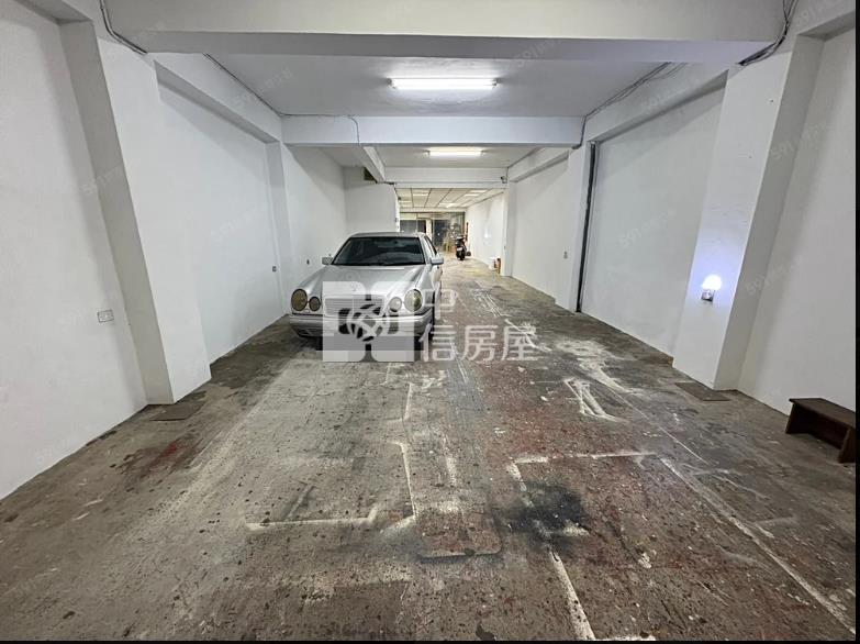 桃園藝文特區超大金店面房屋室內格局與周邊環境